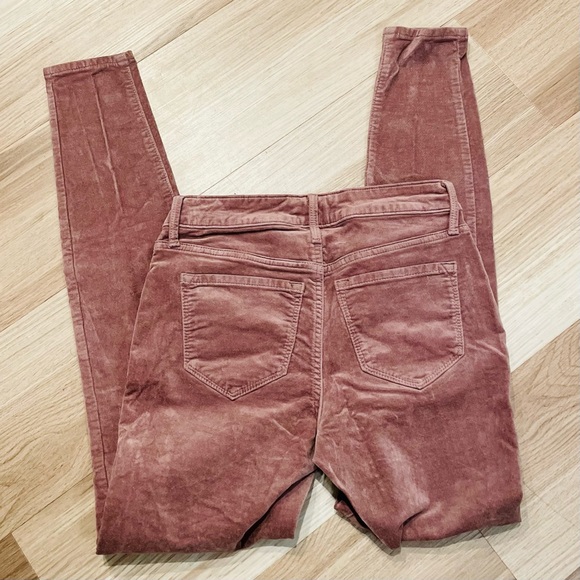 Mid-Rise “Rockstar” Super Skinny Velvet/Corduroy Pants Size 0 NWOT - Picture 3 of 7